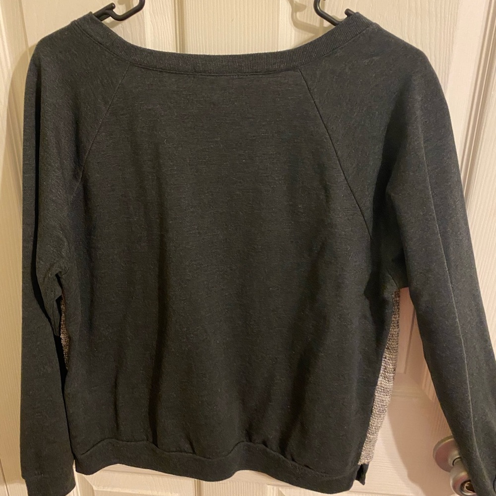 Gap Raglan style sweatshirt - Picture 3 of 3